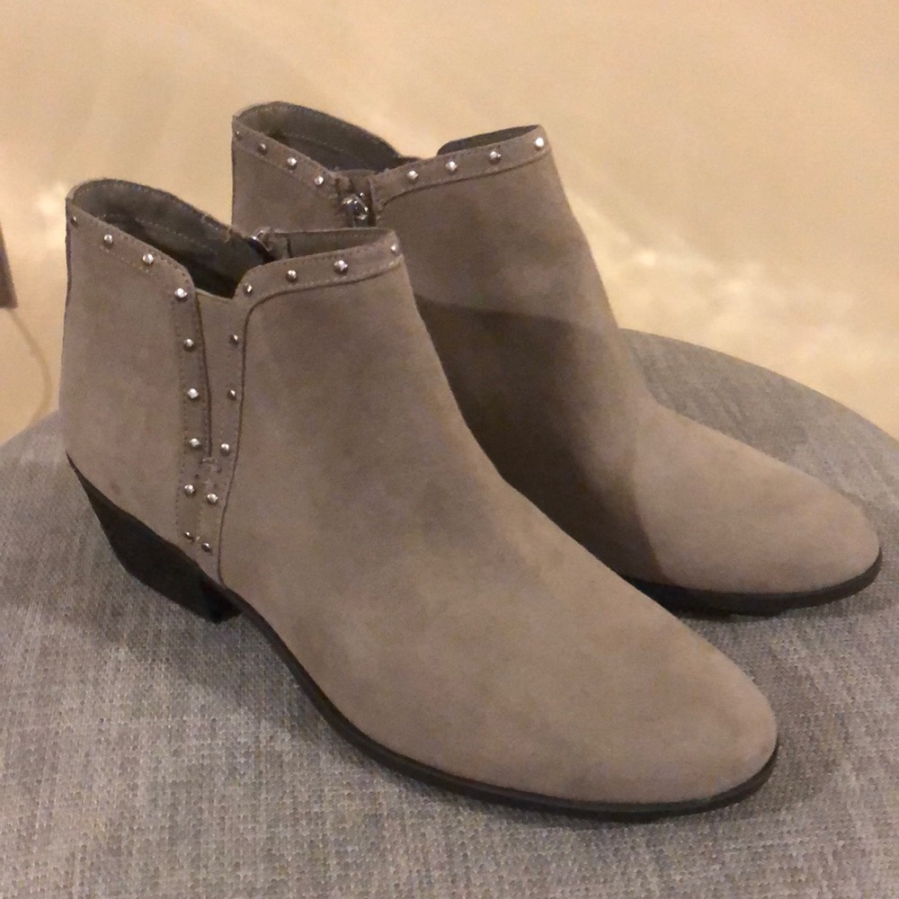 New Beautiful Taupe Color Designer Booties